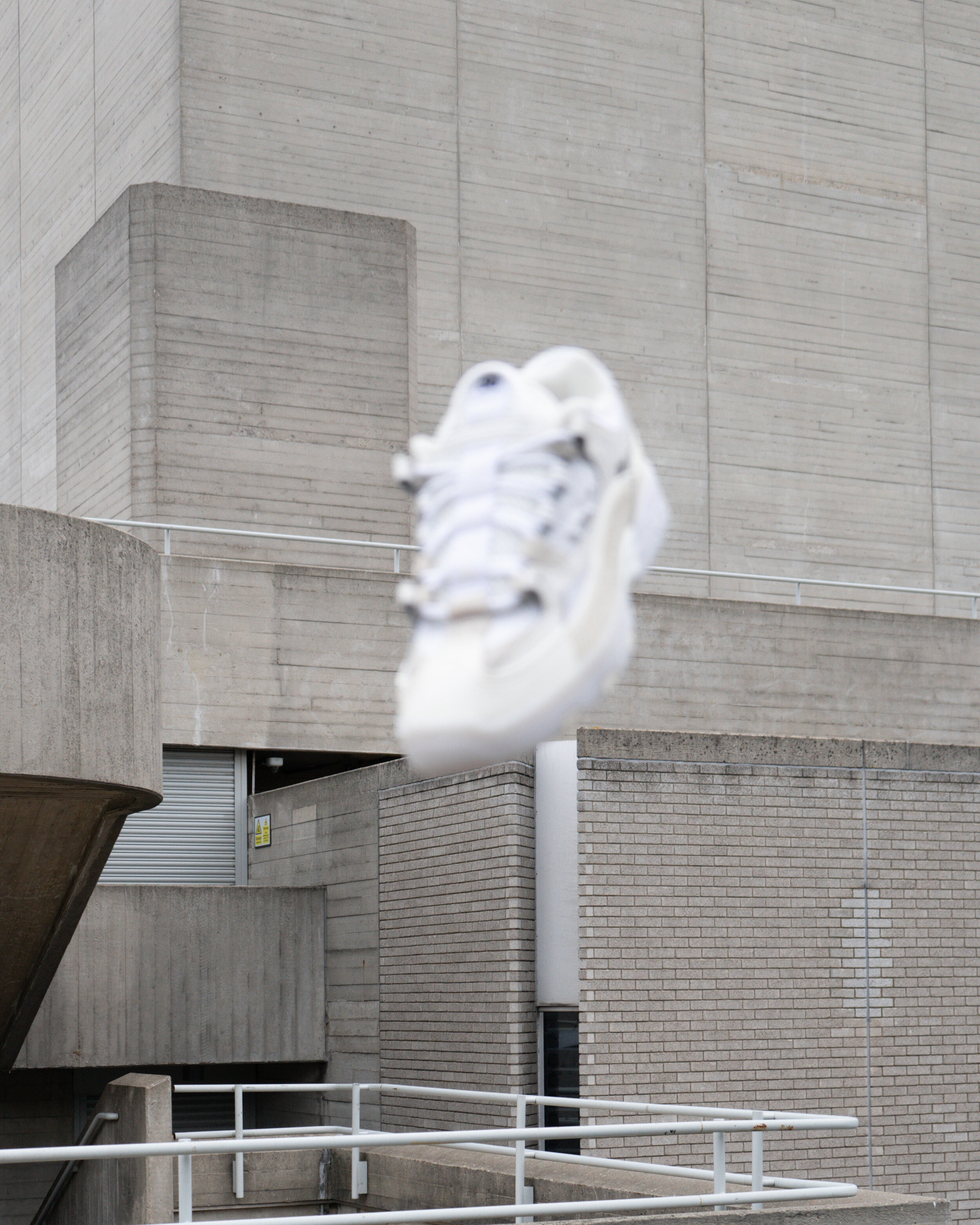 靴 DC DOUBLE PRODUCTS] DC - 2022 DOUBLE BOX | VHSMAG